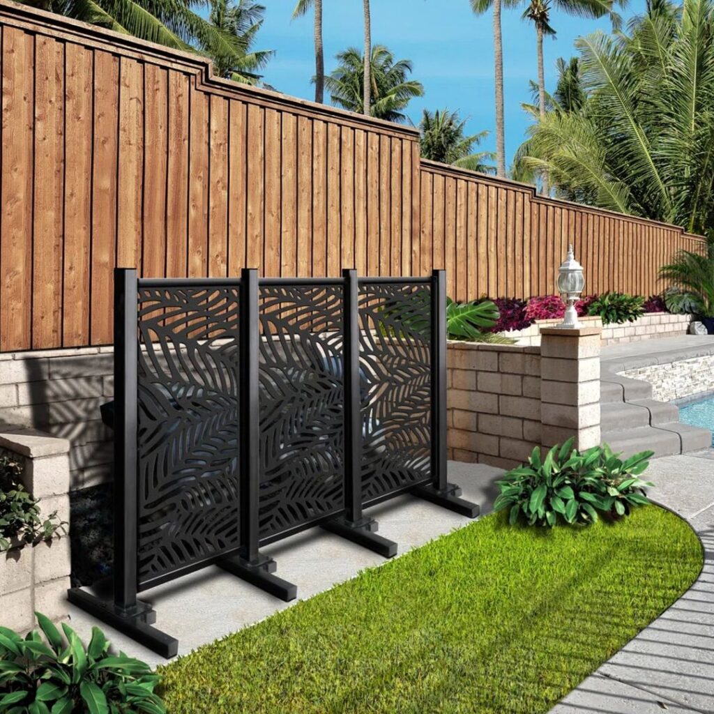  Decorative metal screen wooden fence tropical