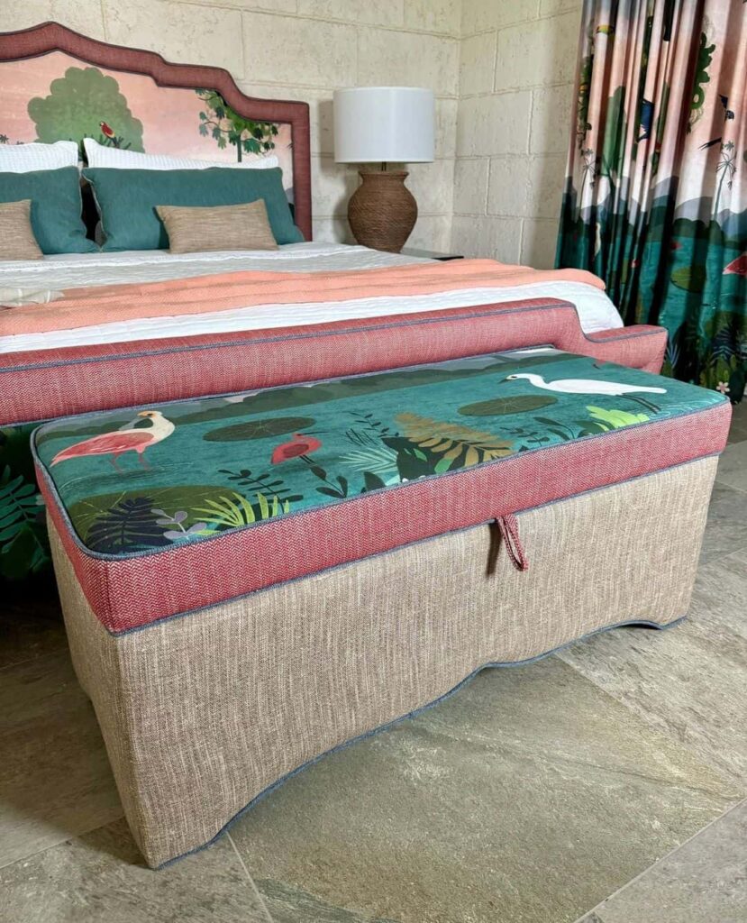 Tropical-themed bedroom, flamingo bench, nature-inspired decor