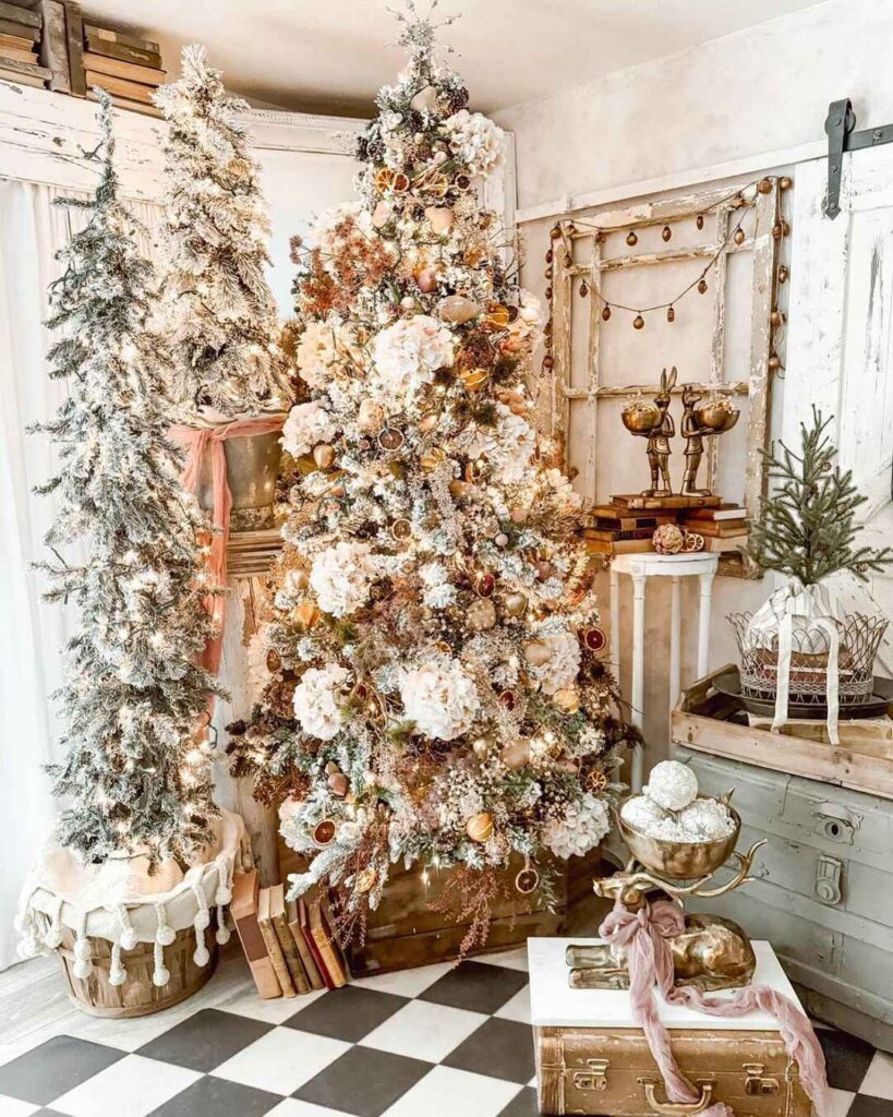 Vintage-style Christmas trees with rustic decor