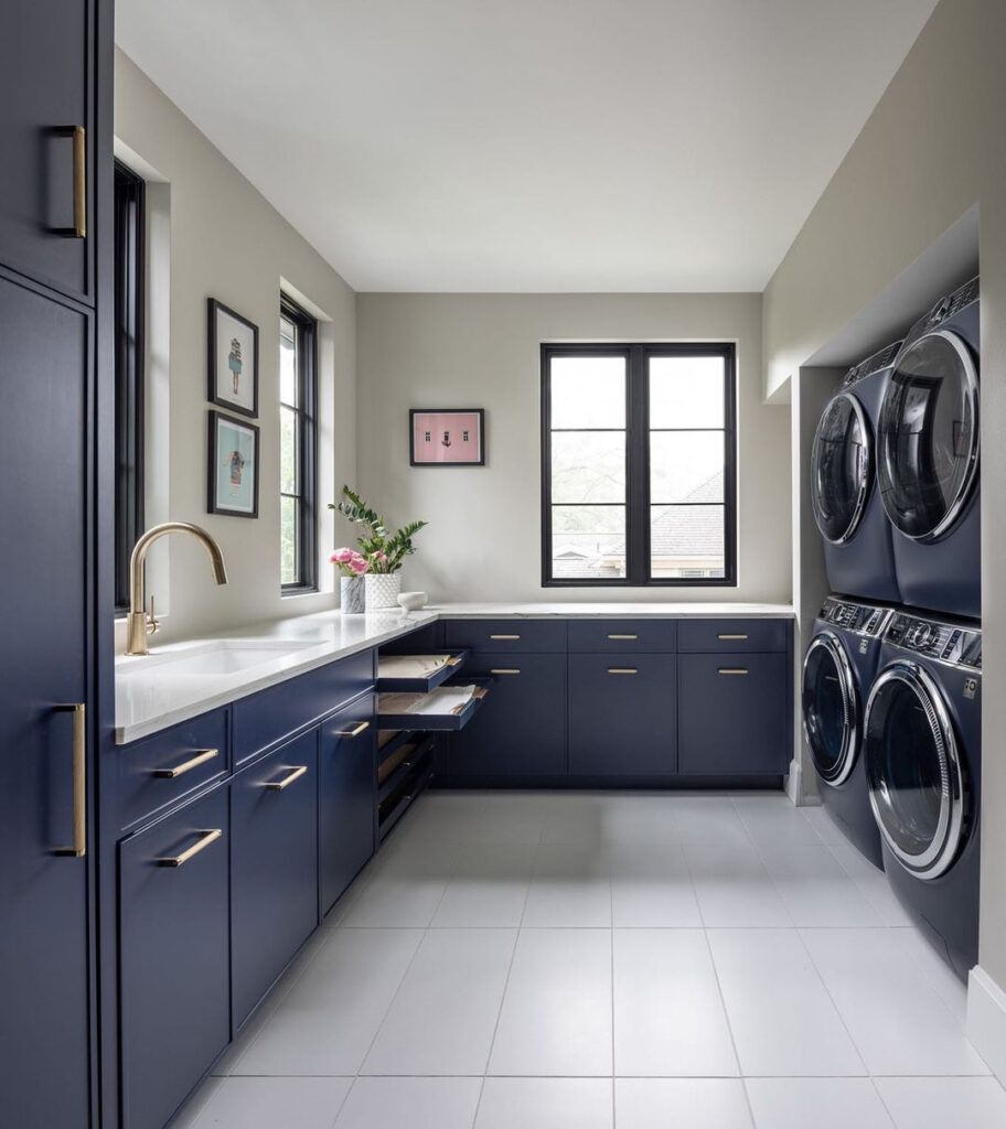 Stylish navy and white laundry room